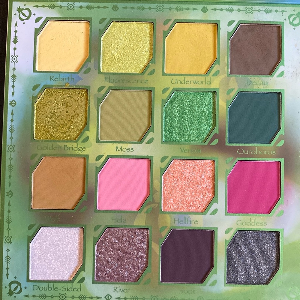 Odens Eye & Angelica Hela palette